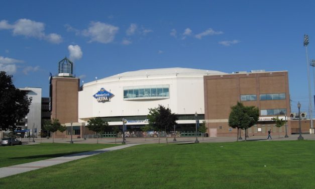 Islanders Sign OVG At Bridgeport Arena