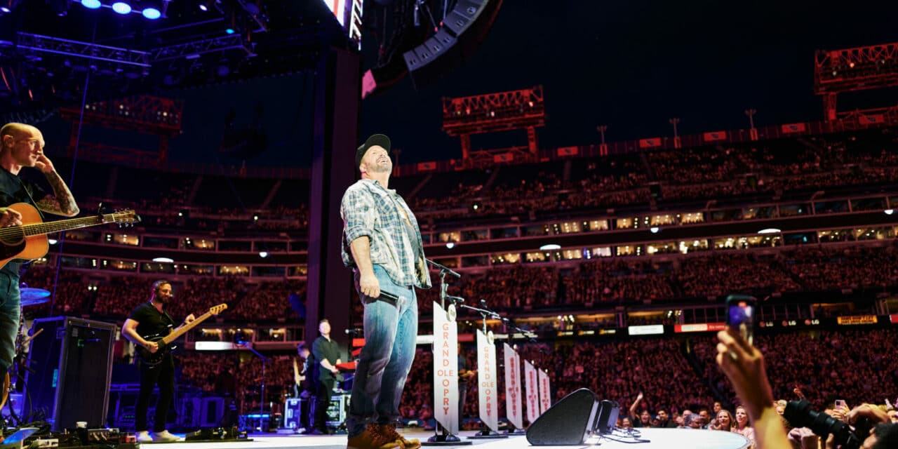 Bringing Garth’s Nissan Stadium Shows To The (Other) Big Screen